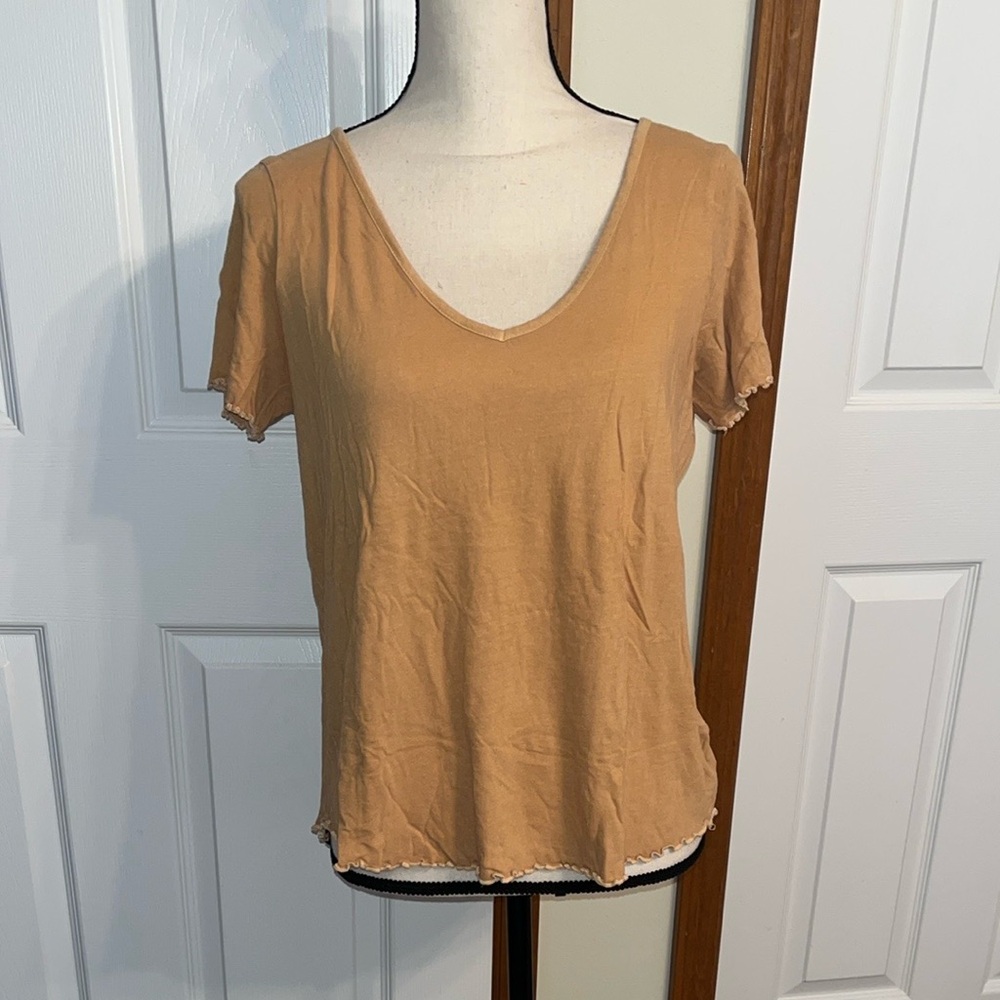 American Eagle Yellow T-Shirt